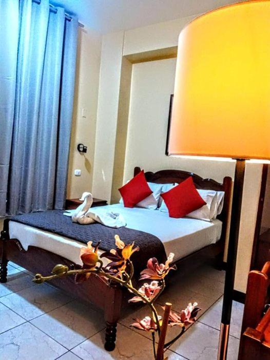 El Virrey Hospedaje Pucallpa Zewnętrze zdjęcie